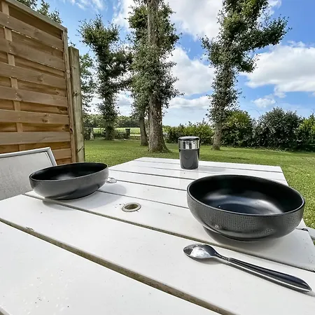 Apartment Douceur De Vivre, Calme Et Jardin 3 *