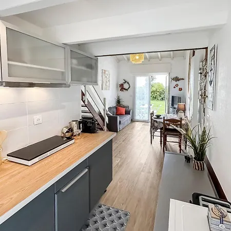 Douceur De Vivre, Calme Et Jardin 3 Apartment