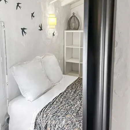 Douceur De Vivre, Calme Et Jardin 3 Médis