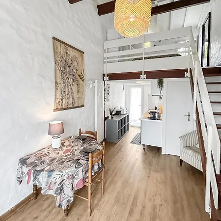 Apartment Douceur De Vivre, Calme Et Jardin 3 *