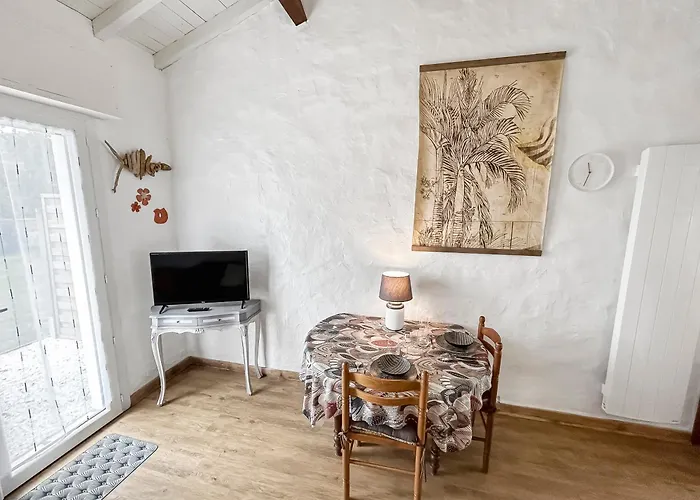 Douceur De Vivre, Calme Et Jardin 3 Apartamento *