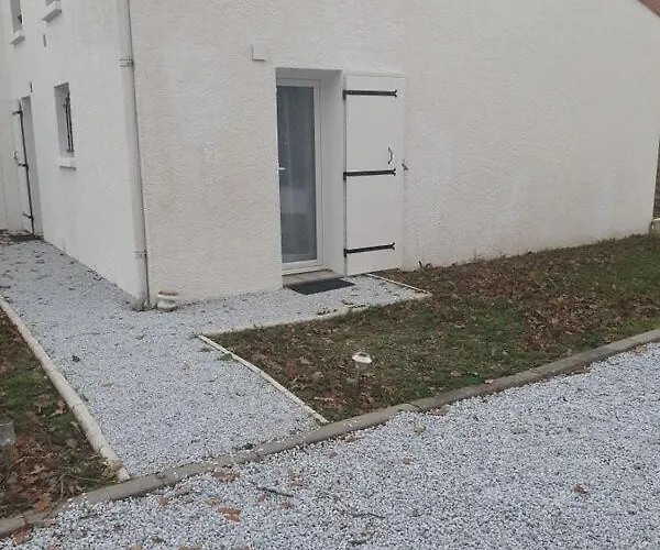 Douceur De Vivre, Calme Et Jardin 3 Apartamento *