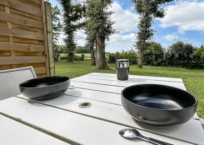 Douceur De Vivre, Calme Et Jardin 3 *